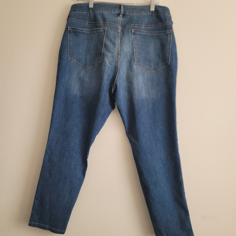 Old Navy Women's Rockstar Jeans, Size 18 Blue, Denim NWT. - Picture 2 of 14